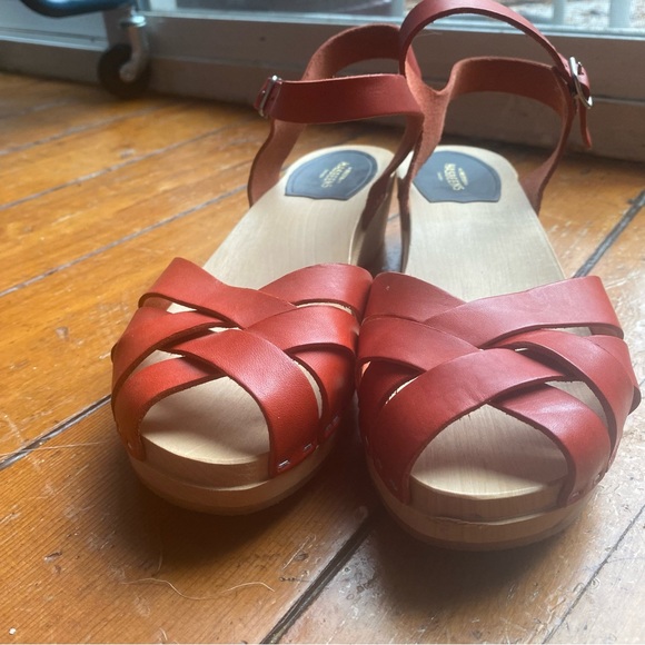 Swedish Hasbeens Red Leather Sandals Size 41 - Picture 4 of 9
